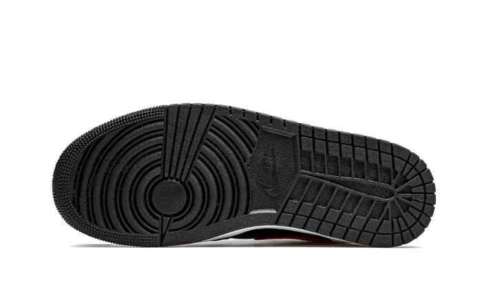 air-jordan-1-mid-black-chile-red-white-socksforsport