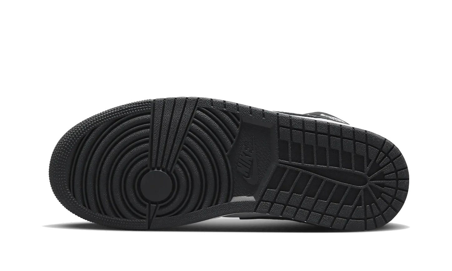 air-jordan-1-mid-black-elephant-socksforsport