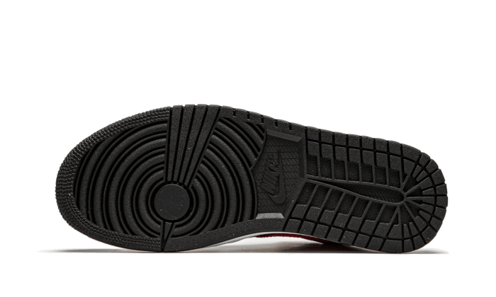 air-jordan-1-mid-black-siren-red-socksforsport