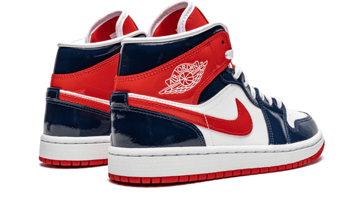 air-jordan-1-mid-champ-colors-socksforsport