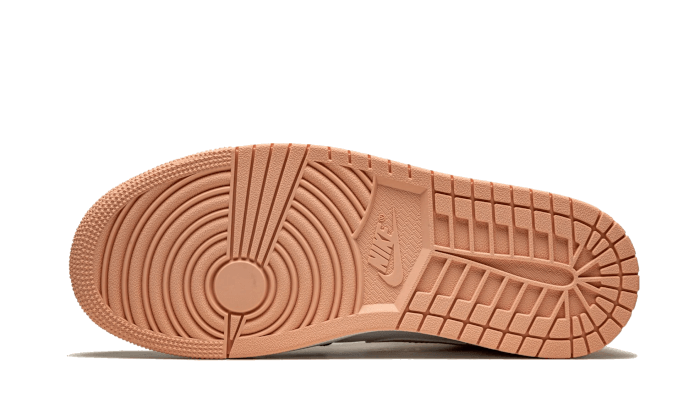 air-jordan-1-mid-crimson-tint-socksforsport