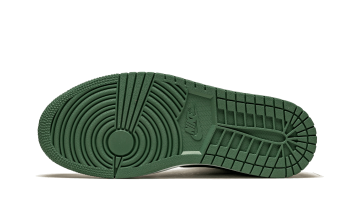 air-jordan-1-mid-dutch-green-socksforsport
