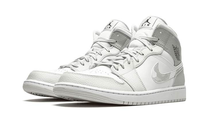 air-jordan-1-mid-grey-camo-socksforsport