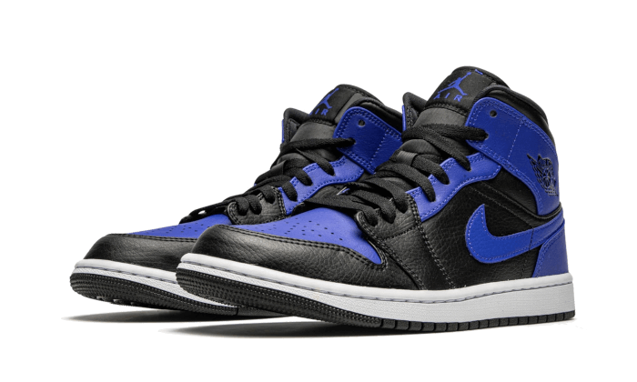 air-jordan-1-mid-hyper-royal-tumbled-leather-socksforsport