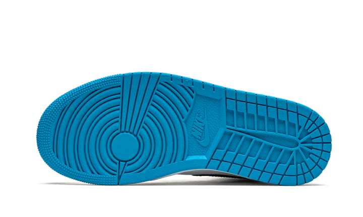 air-jordan-1-mid-laser-blue-socksforsport