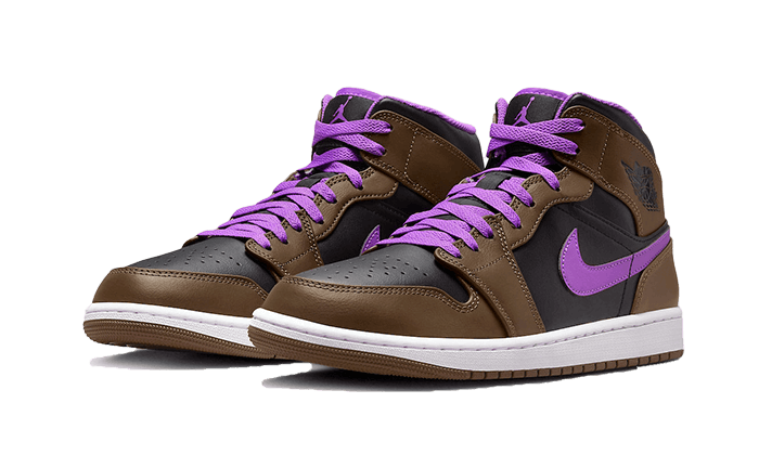 air-jordan-1-mid-palomino-socksforsport