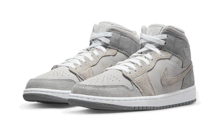 air-jordan-1-mid-se-particle-grey-socksforsport