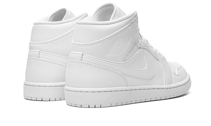 air-jordan-1-mid-triple-white-2022-socksforsport