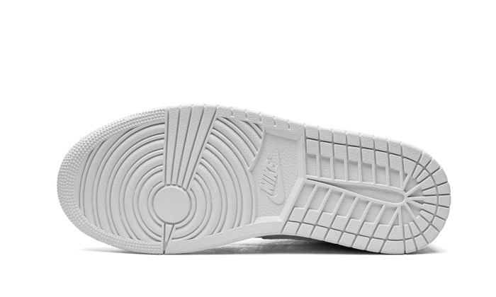 air-jordan-1-mid-triple-white-2022-socksforsport