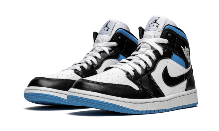 air-jordan-1-mid-university-black-white-socksforsport