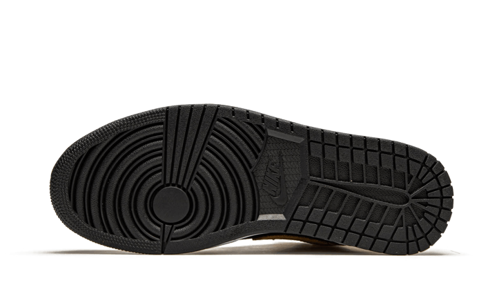 air-jordan-1-mid-wheat-socksforsport