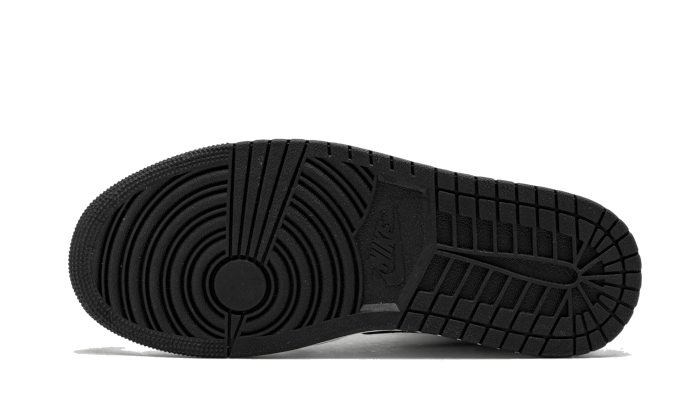 air-jordan-1-mid-white-light-smoke-grey-socksforsport