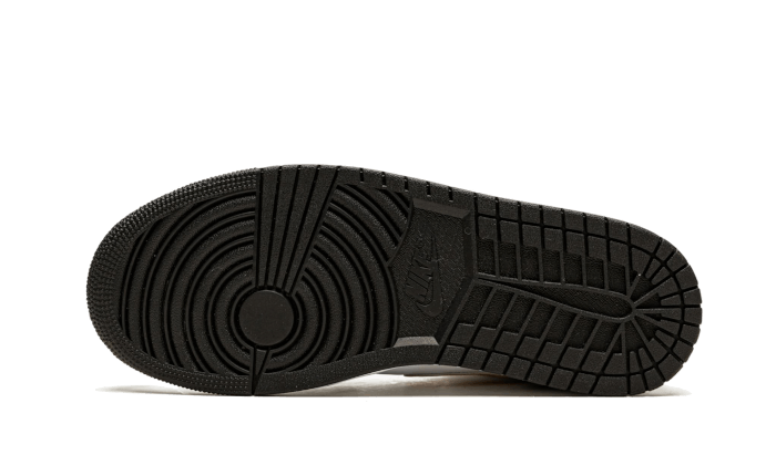 air-jordan-1-mid-white-pollen-black-socksforsport