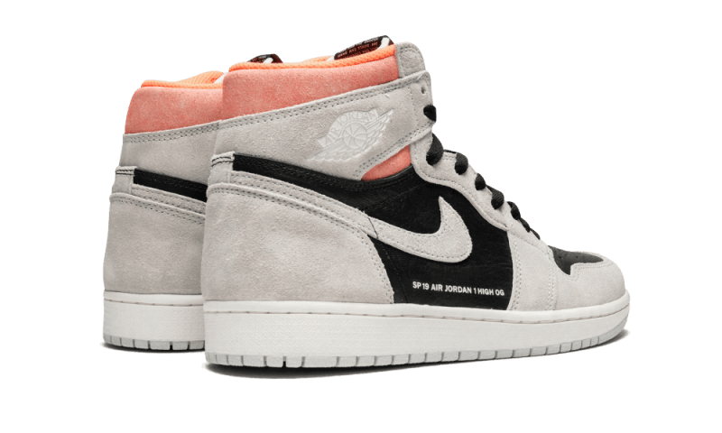 air-jordan-1-retro-high-neutral-grey-hyper-crimson-socksforsport