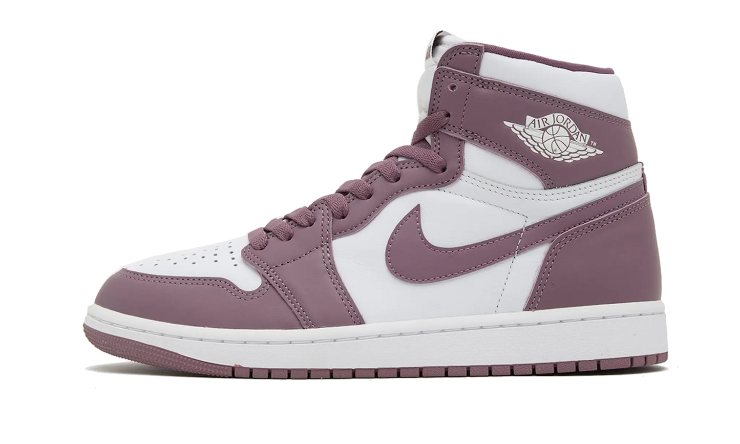 air-jordan-1-retro-high-og-sky-j-mauve-socksforsport