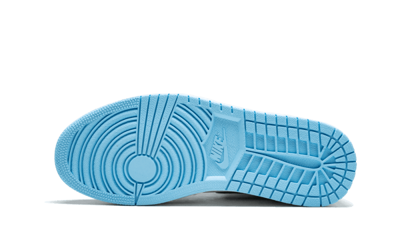 air-jordan-1-retro-high-unc-patent-socksforsport