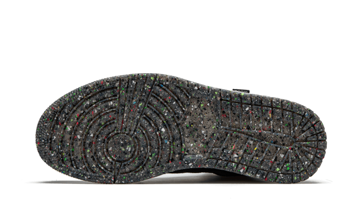 air-jordan-1-retro-high-zoom-space-hippie-socksforsport