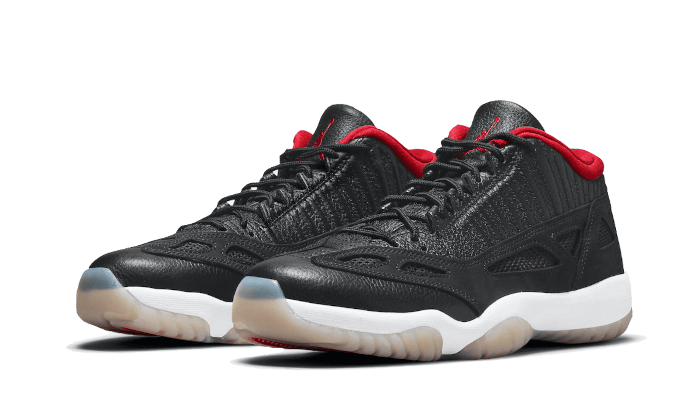 air-jordan-11-retro-low-ie-bred-2021-socksforsport