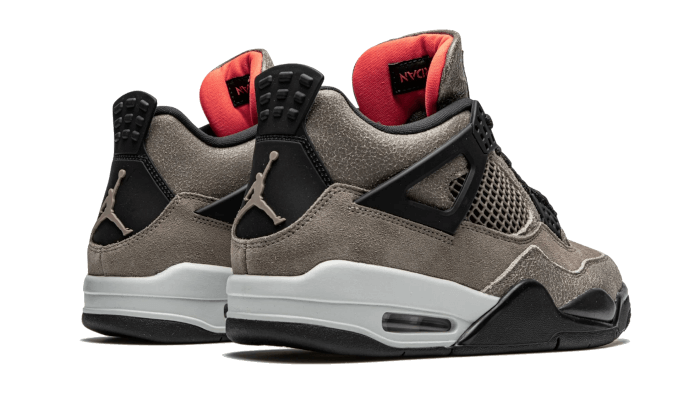 air-jordan-4-taupe-haze-socksforsport