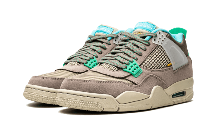 air-jordan-4-retro-union-taupe-haze-socksforsport