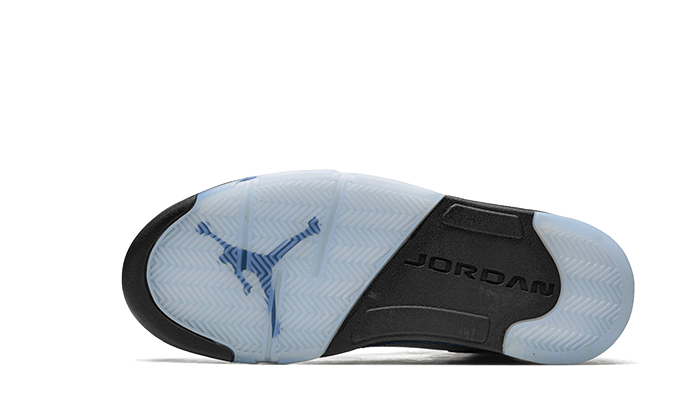 air-jordan-5-unc-socksforsport