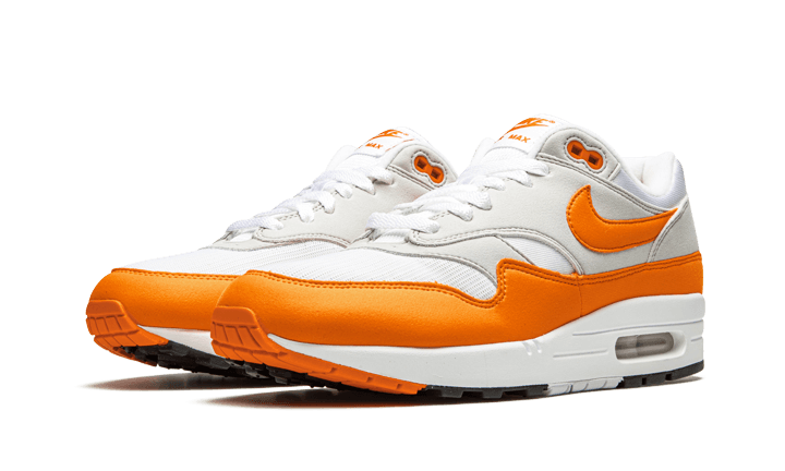 air-max-1-anniversary-orange-2020-socksforsport