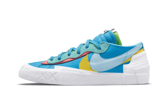 blazer-low-sacai-kaws-blue-socksforsport