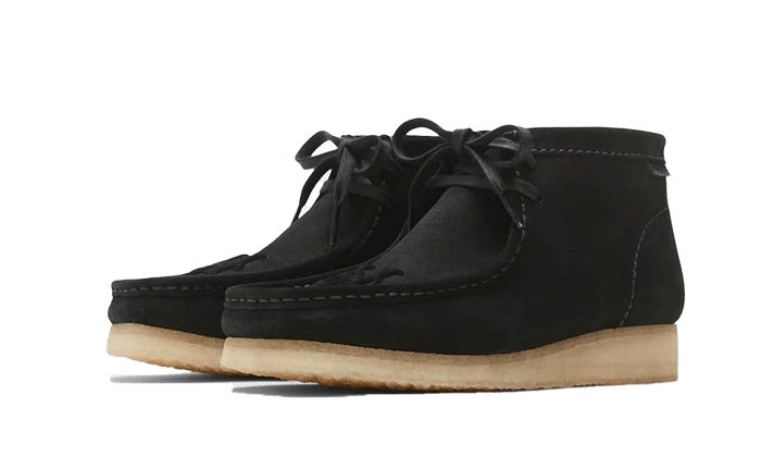 wallabee-boot-kith-dark-green-suede-socksforsport