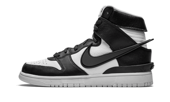 dunk-high-ambush-black-white-socksforsport