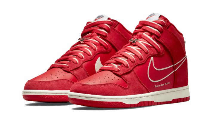dunk-high-first-use-university-red-socksforsport