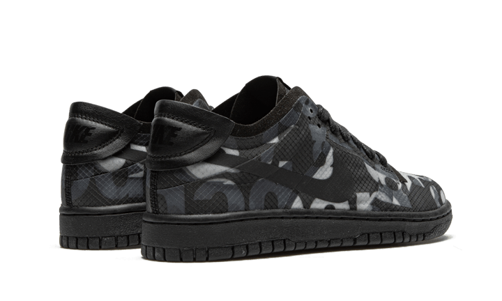 dunk-low-comme-des-garons-print-socksforsport