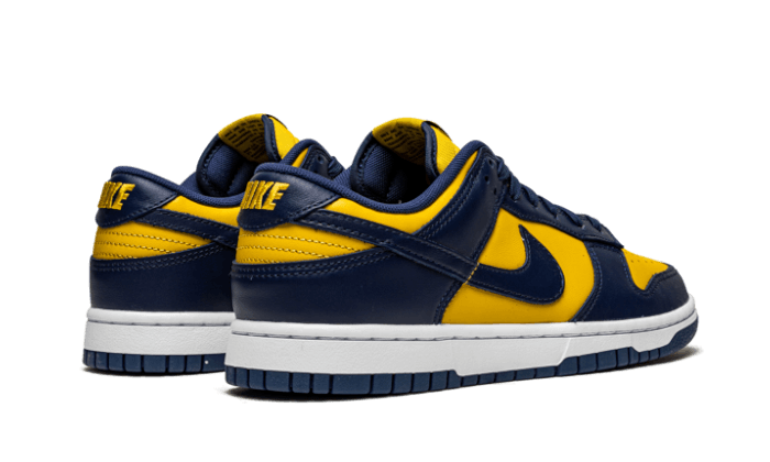 dunk-low-michigan-socksforsport