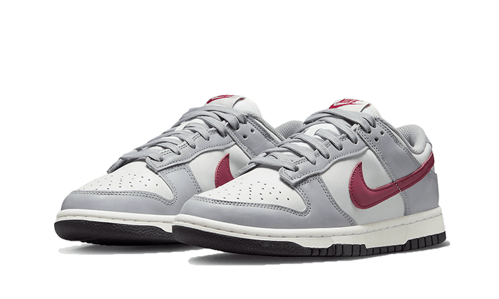 dunk-low-pale-ivory-redwood-socksforsport