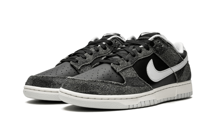 dunk-low-prm-animal-pack-black-socksforsport