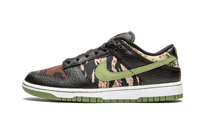 dunk-low-se-black-multi-camo-crazy-camo-socksforsport