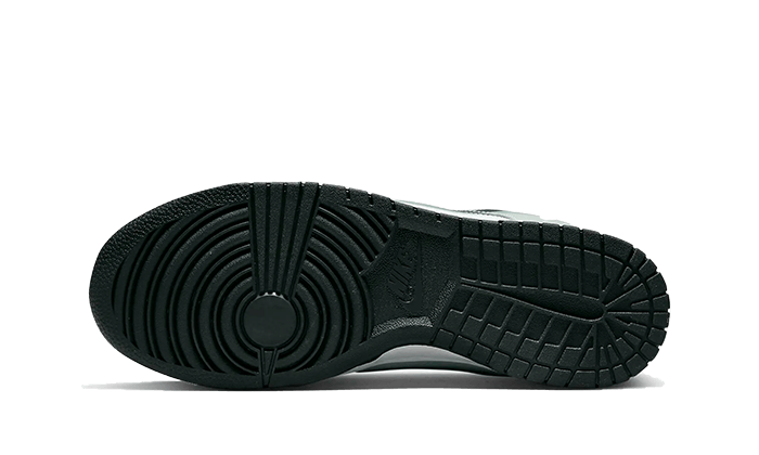 dunk-low-stencil-swoosh-socksforsport