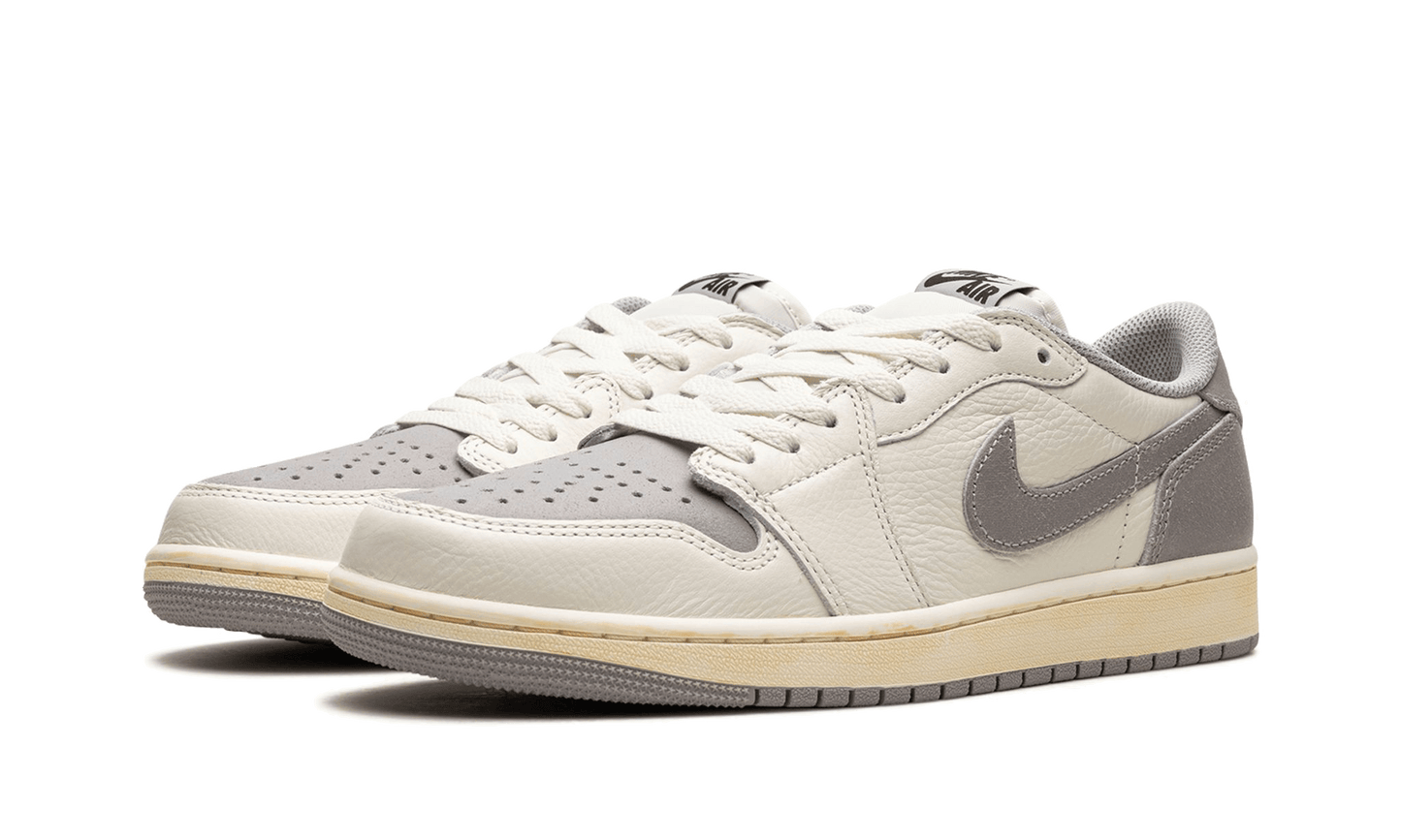 air-jordan-1-retro-low-og-ex-sail-socksforsport