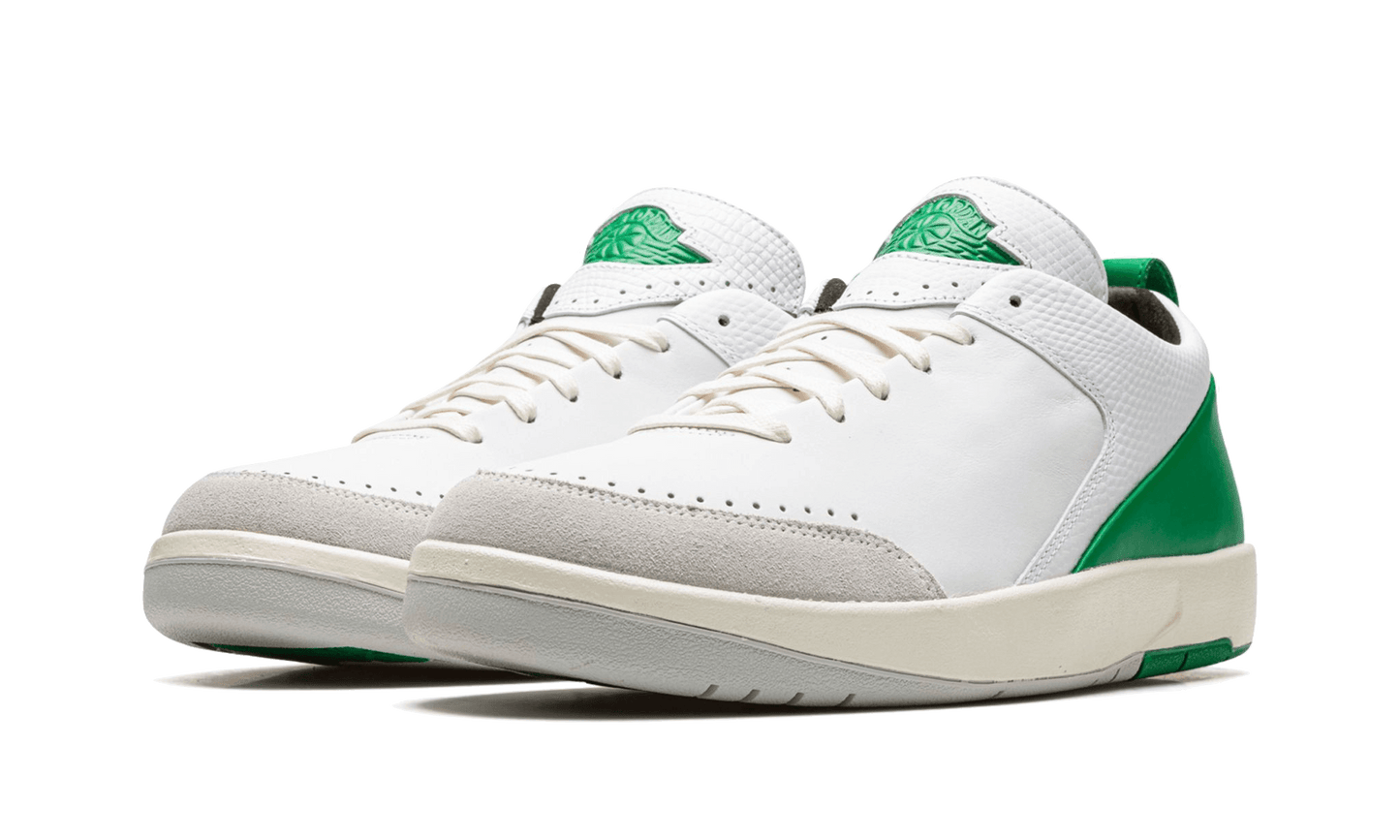 air-jordan-2-low-se-nina-chanel-malachite-socksforsport