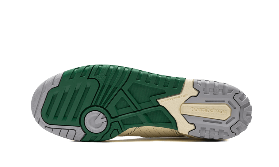 550-aime-leon-dore-masaryk-community-gym-green-socksforsport