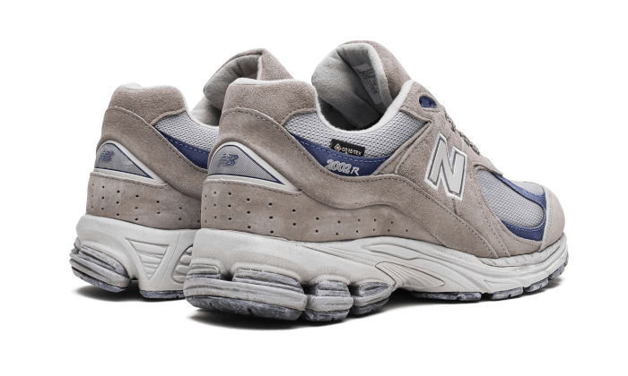 2002r-gore-tex-light-grey-socksforsport