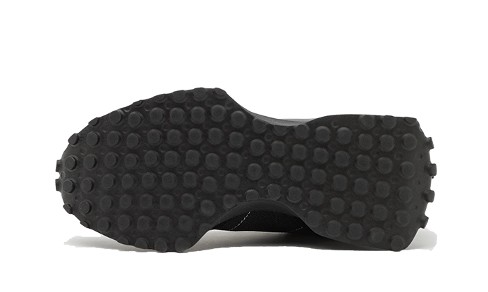 327-triple-black-socksforsport
