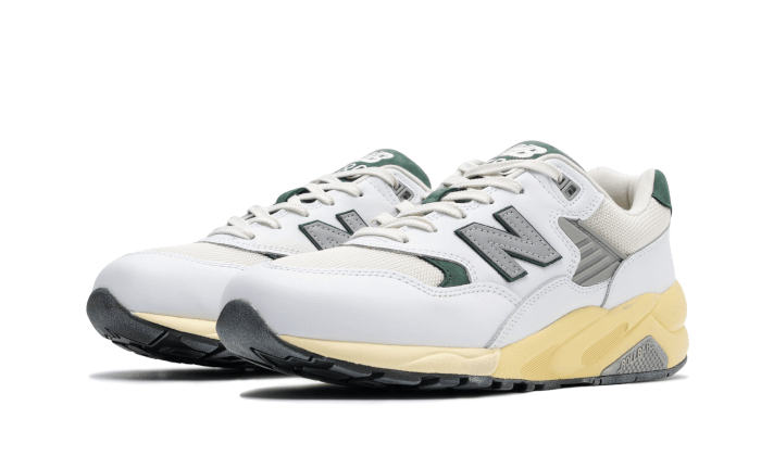 580-white-nightwatch-green-socksforsport