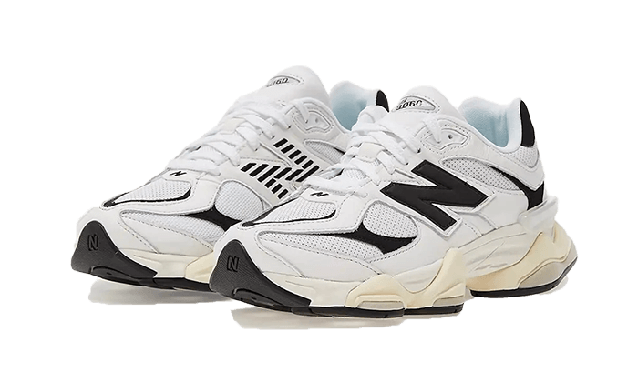 9060-white-black-socksforsport