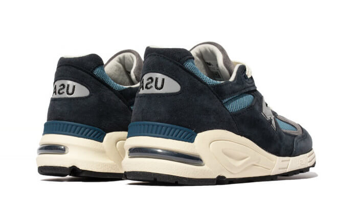 990-v2-miusa-teddy-santis-navy-castlerock-socksforsport