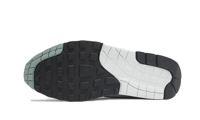 air-max-1-white-mica-green-socksforsport