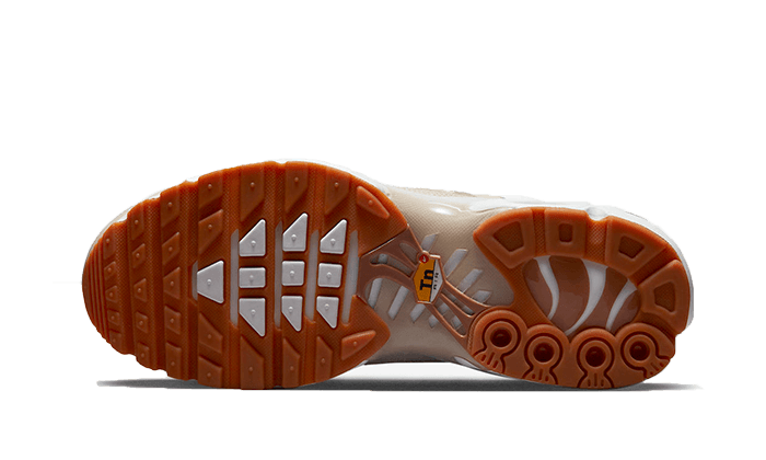 air-max-plus-prm-tan-gum-socksforsport
