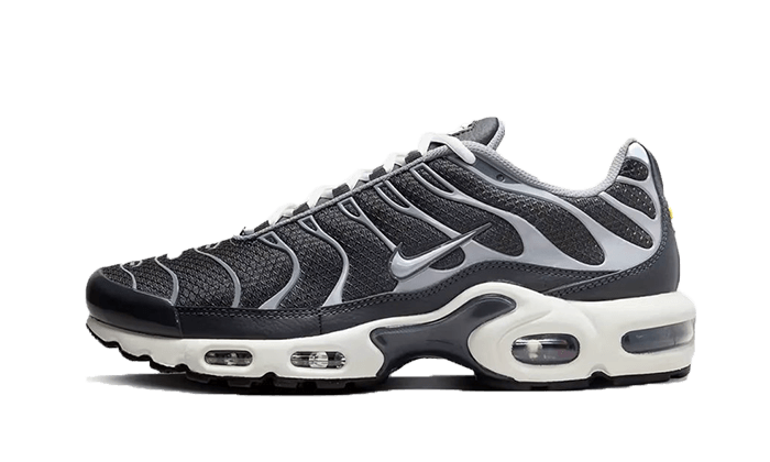 air-max-plus-se-greyscale-cool-grey-socksforsport