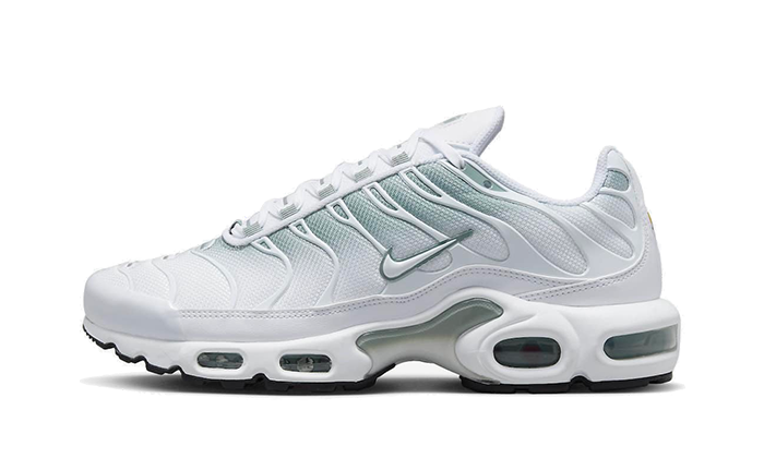 air-max-plus-white-mica-green-socksforsport