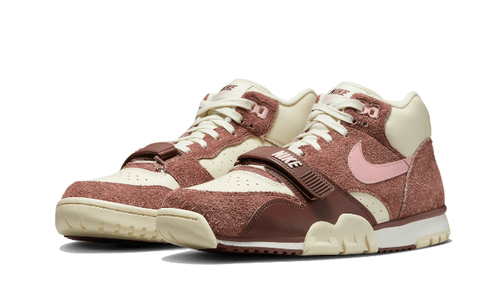 air-trainer-1-valentines-day-socksforsport