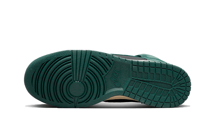 dunk-high-retro-prm-faded-spruce-socksforsport